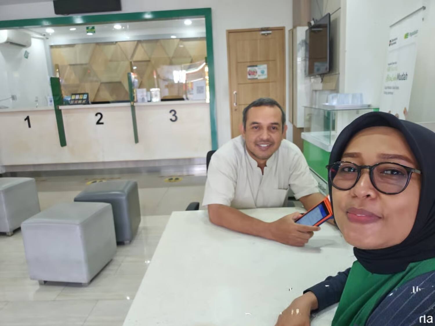 BRI Branch Office Kalimalang Region 6 Jakarta 1 Perkuat Penetrasi UMKM Jakarta Timur Melalui Optimalisasi EDC Agen BRILink di Pegadaian Pulo Jahe
